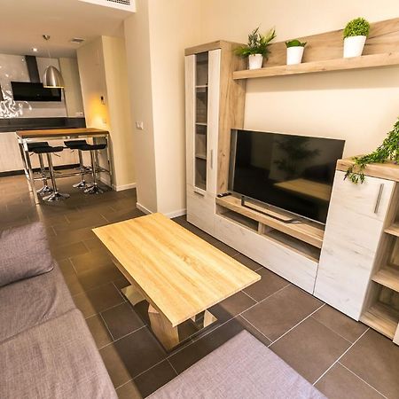 Centrico Y Moderno Con Piscina Y Parking Apartment Jaen Luaran gambar